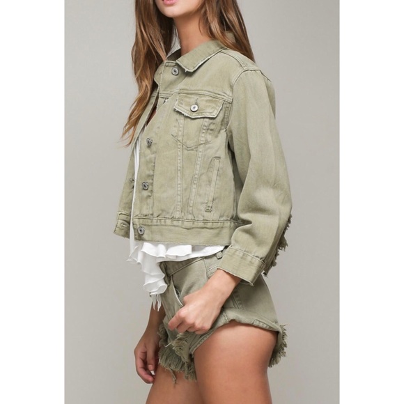 LAST 2 (M) Jade Ruffle Denim Jacket - Picture 2 of 8